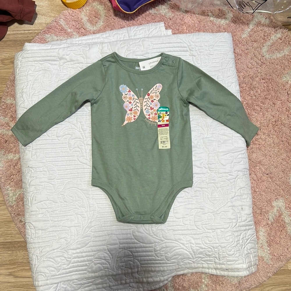 Long sleeve button bottom top